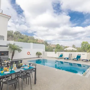 Casa De Nicole Protaras